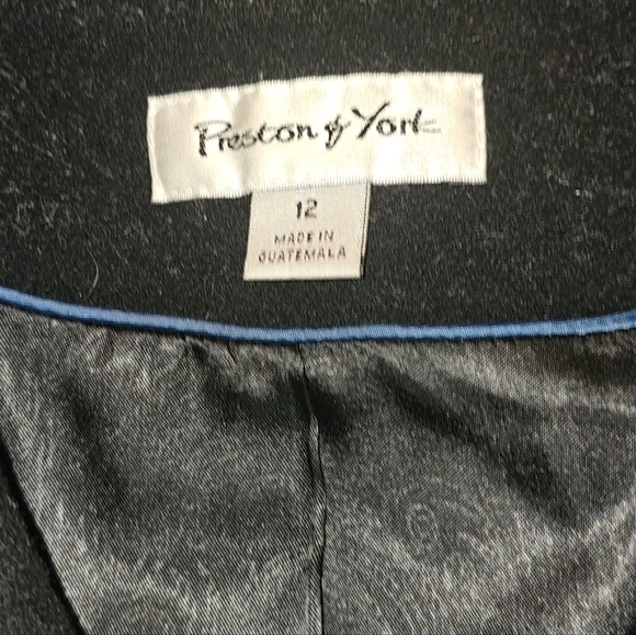 Preston & York coat - Picture 3 of 3
